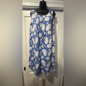 Baby Be Mine Blue and White Floral Top